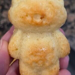 Teddy Hug Mini Cakes